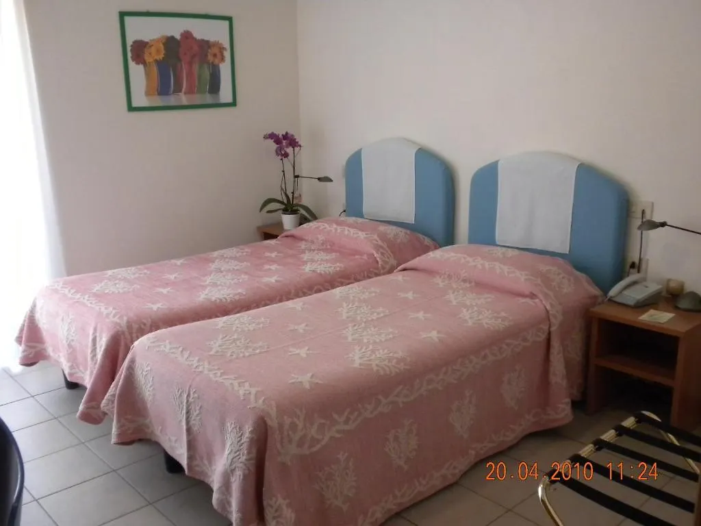Hotel La Roccia Palau