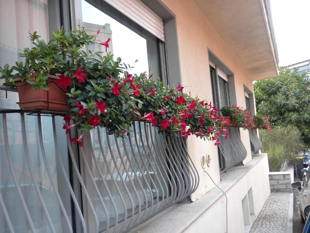 Hotel La Roccia Palau 3*,