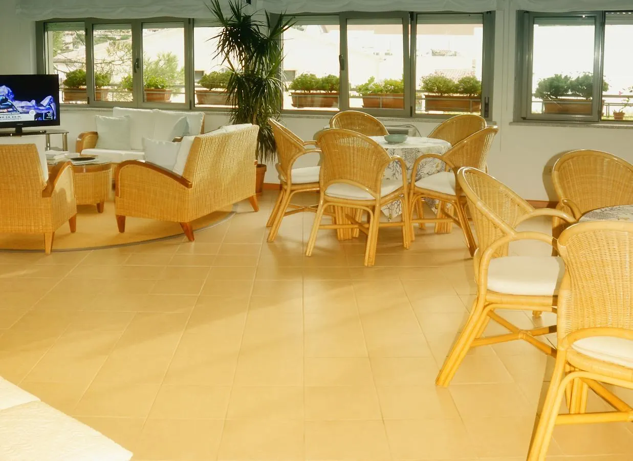 Hotel La Roccia Palau